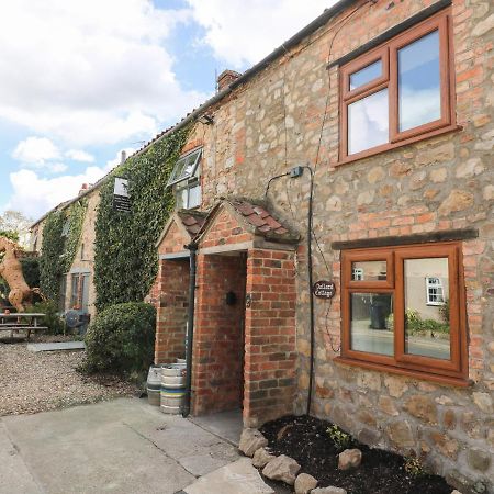 Pollard Cottage Норталeртън Екстериор снимка